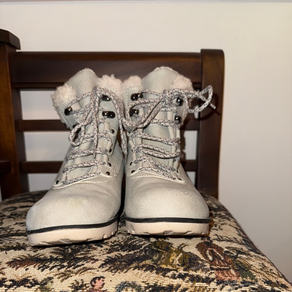 JBU by Jambu Redrock Water Resistant Faux Shearling Ankle Boots Size 9 - Picture 6 of 13